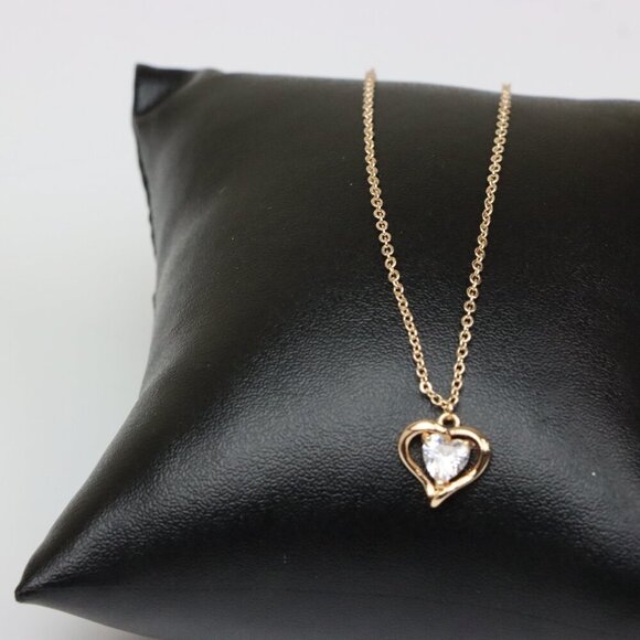 Rose Gold Heart Crystal Pendant Necklace, XPNL0240 - Picture 3 of 13